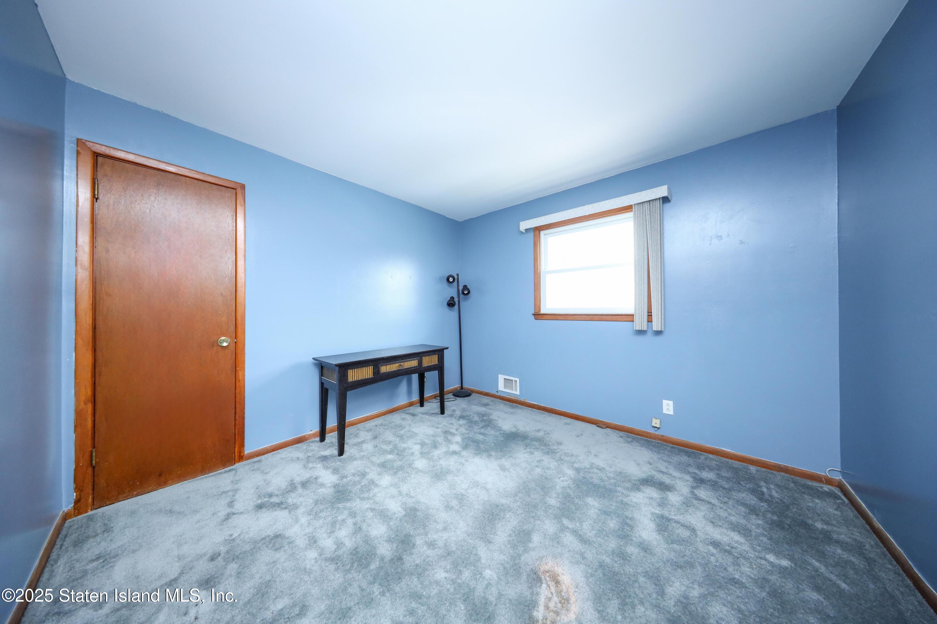 139 Kennington Street, Staten Island, New York image 20