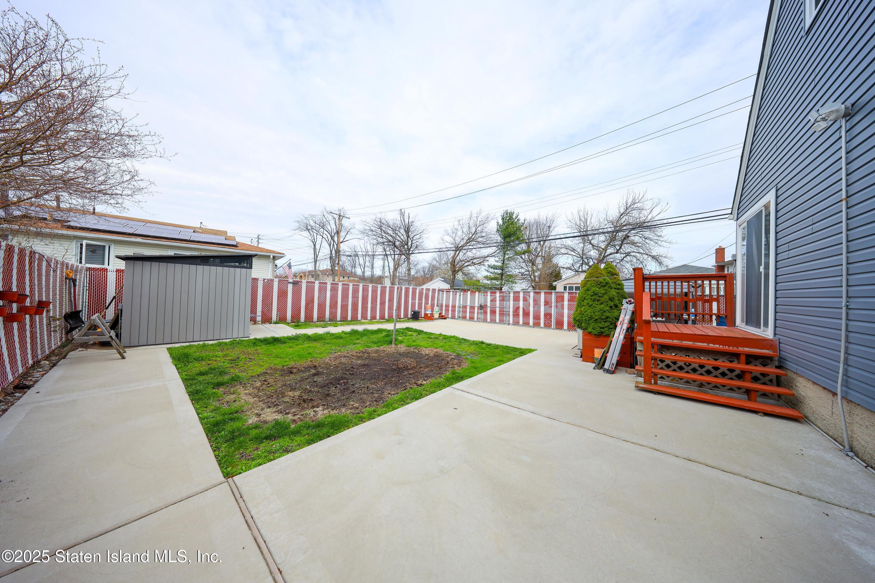 139 Kennington Street, Staten Island, New York image 32
