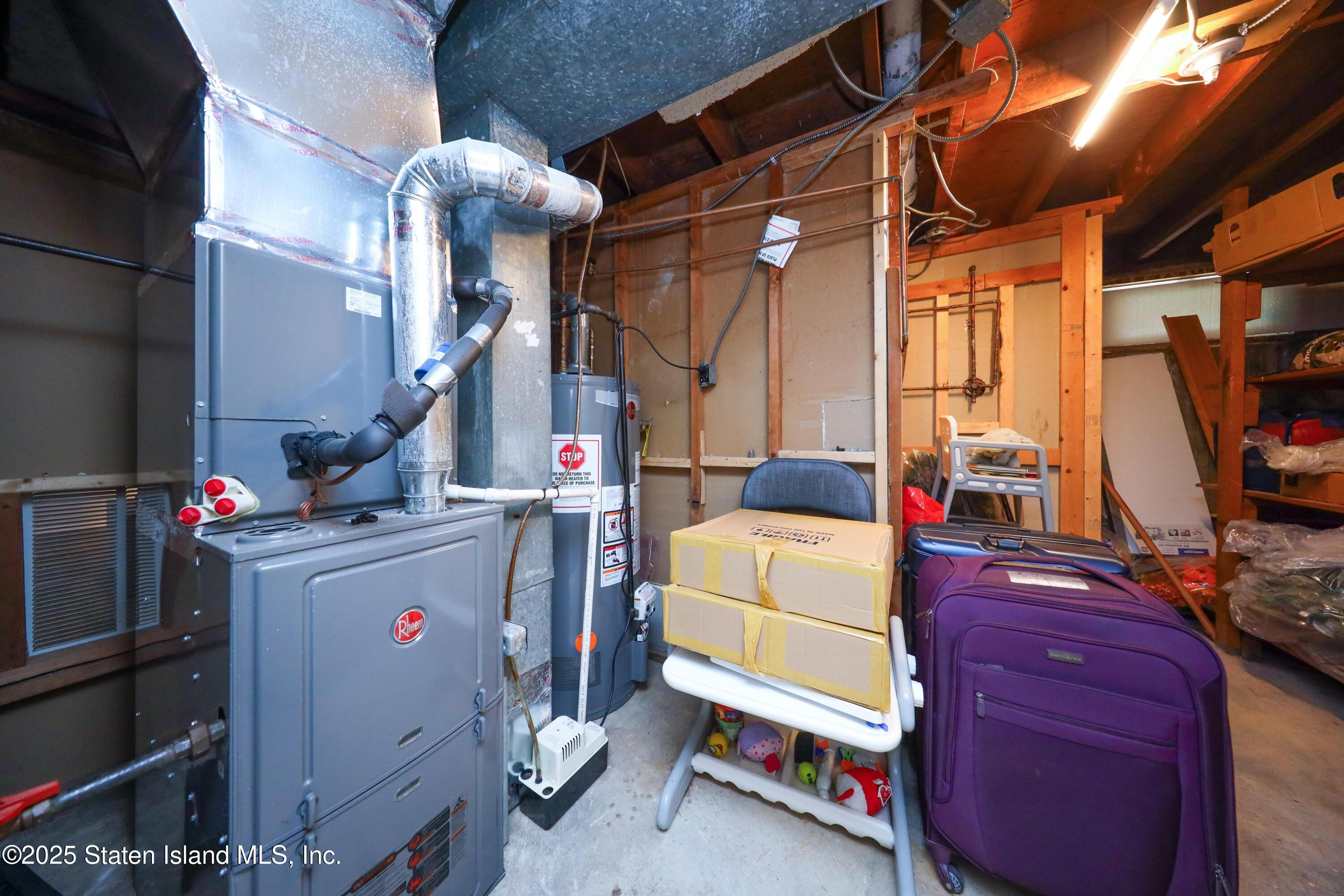 139 Kennington Street, Staten Island, New York image 35