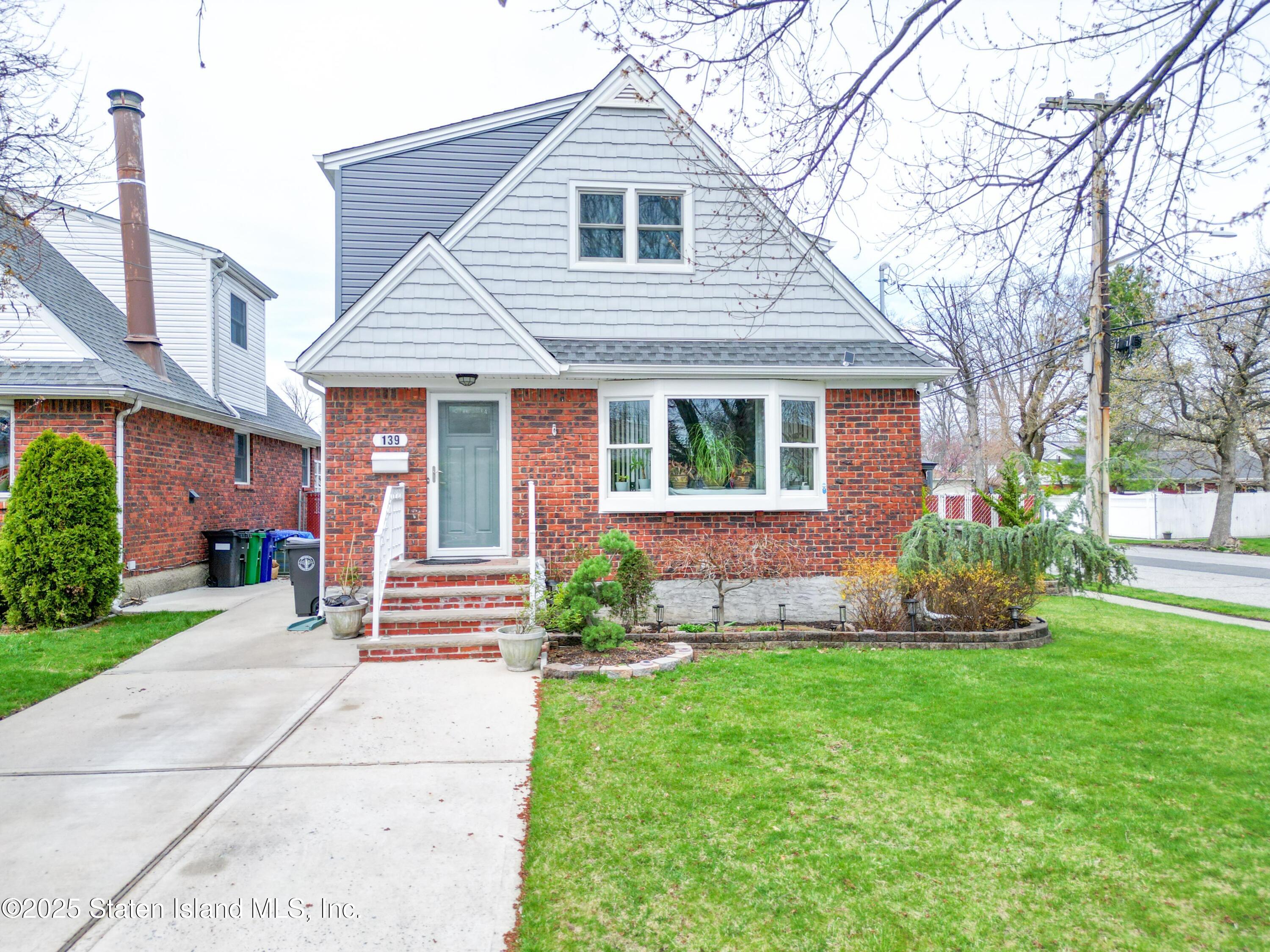 139 Kennington Street, Staten Island, New York image 3
