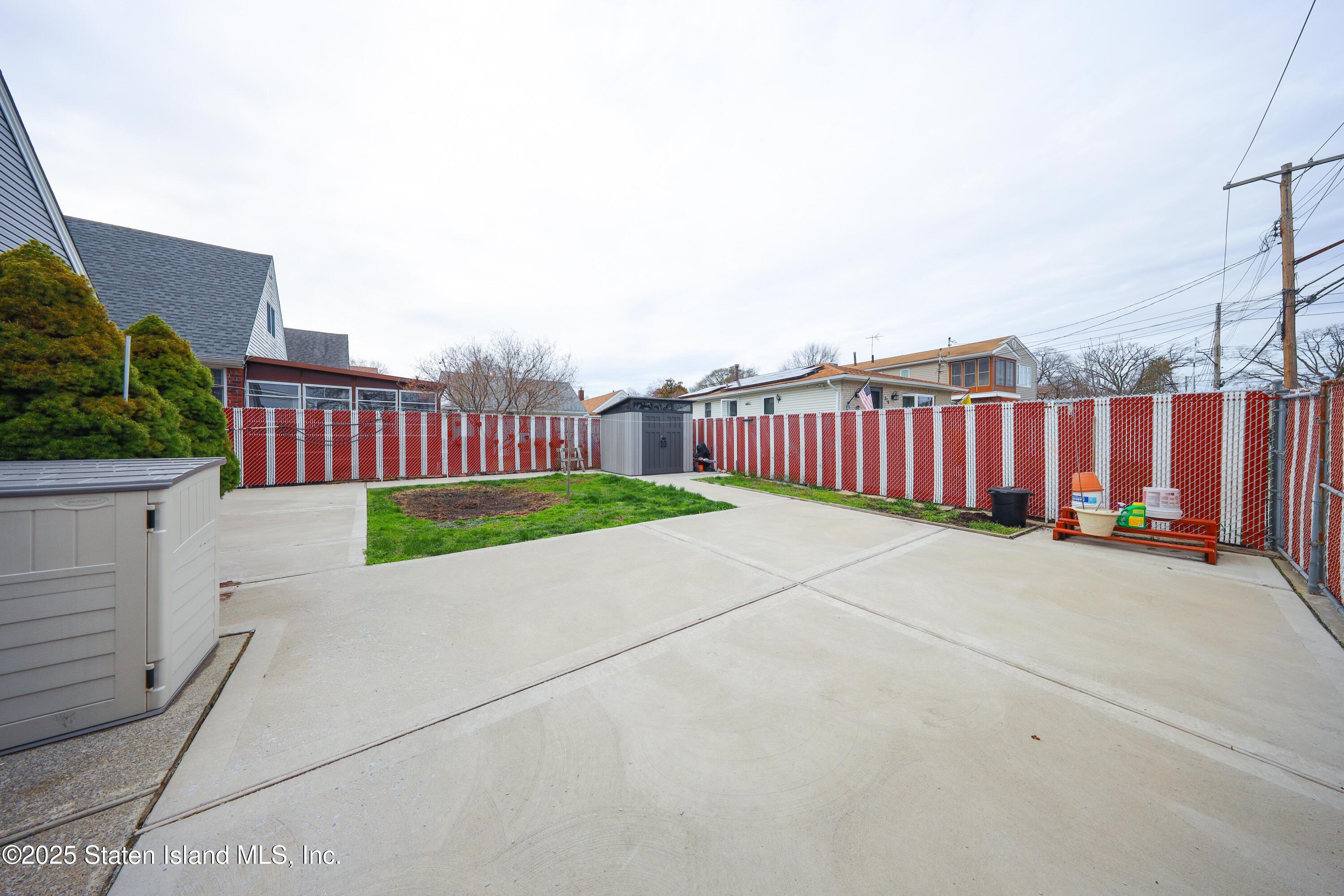 139 Kennington Street, Staten Island, New York image 33