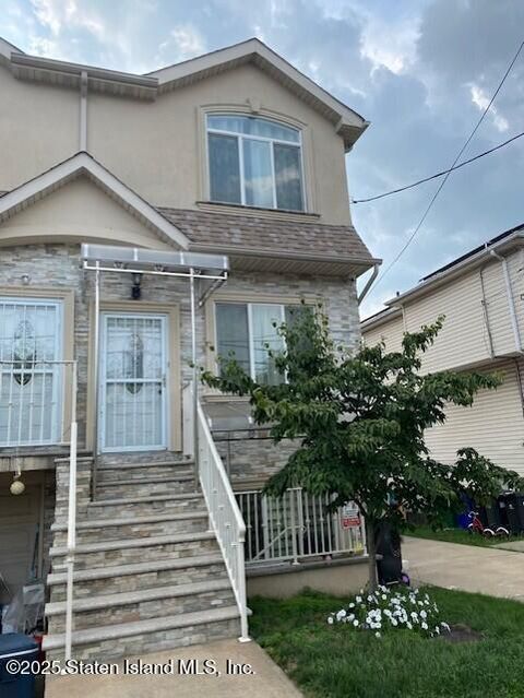 Photo of 134 Livingston Avenue #A, Staten Island, NY 10314 (MLS # 2504859)