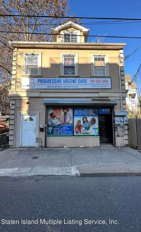 Photo of 455 Jersey Street, Staten Island, NY 10301 (MLS # 1162337)