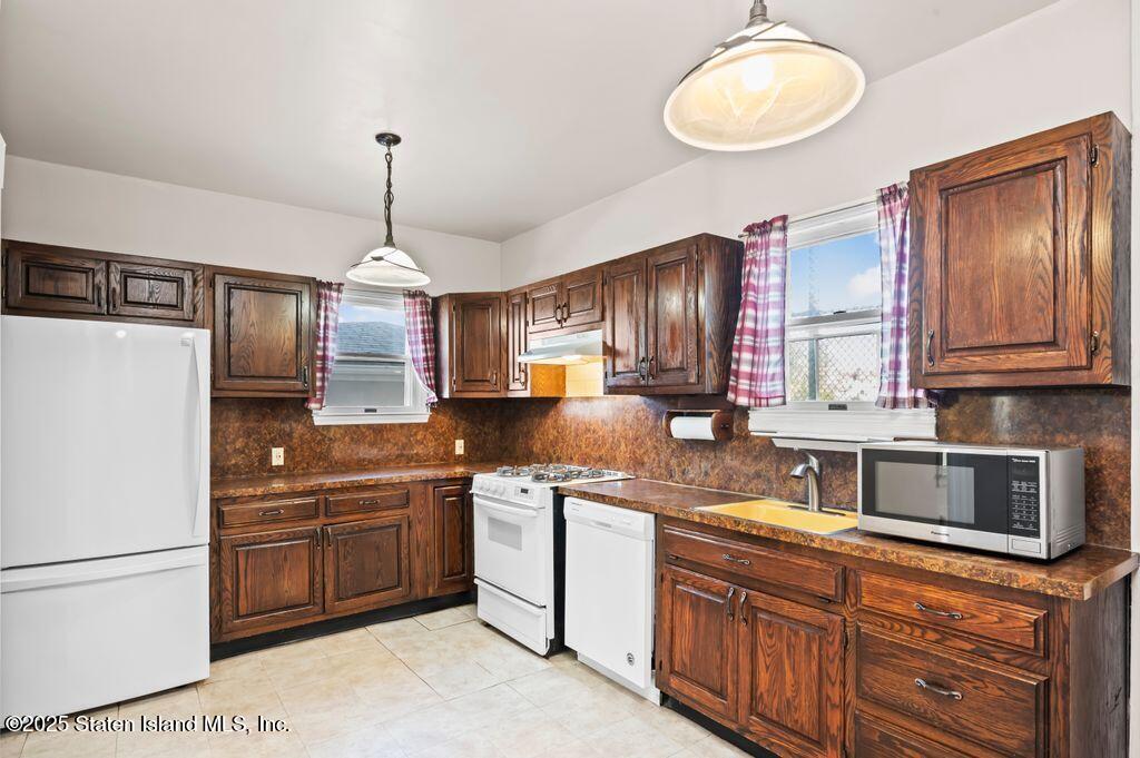 29 Livingston Court, Staten Island, New York image 13