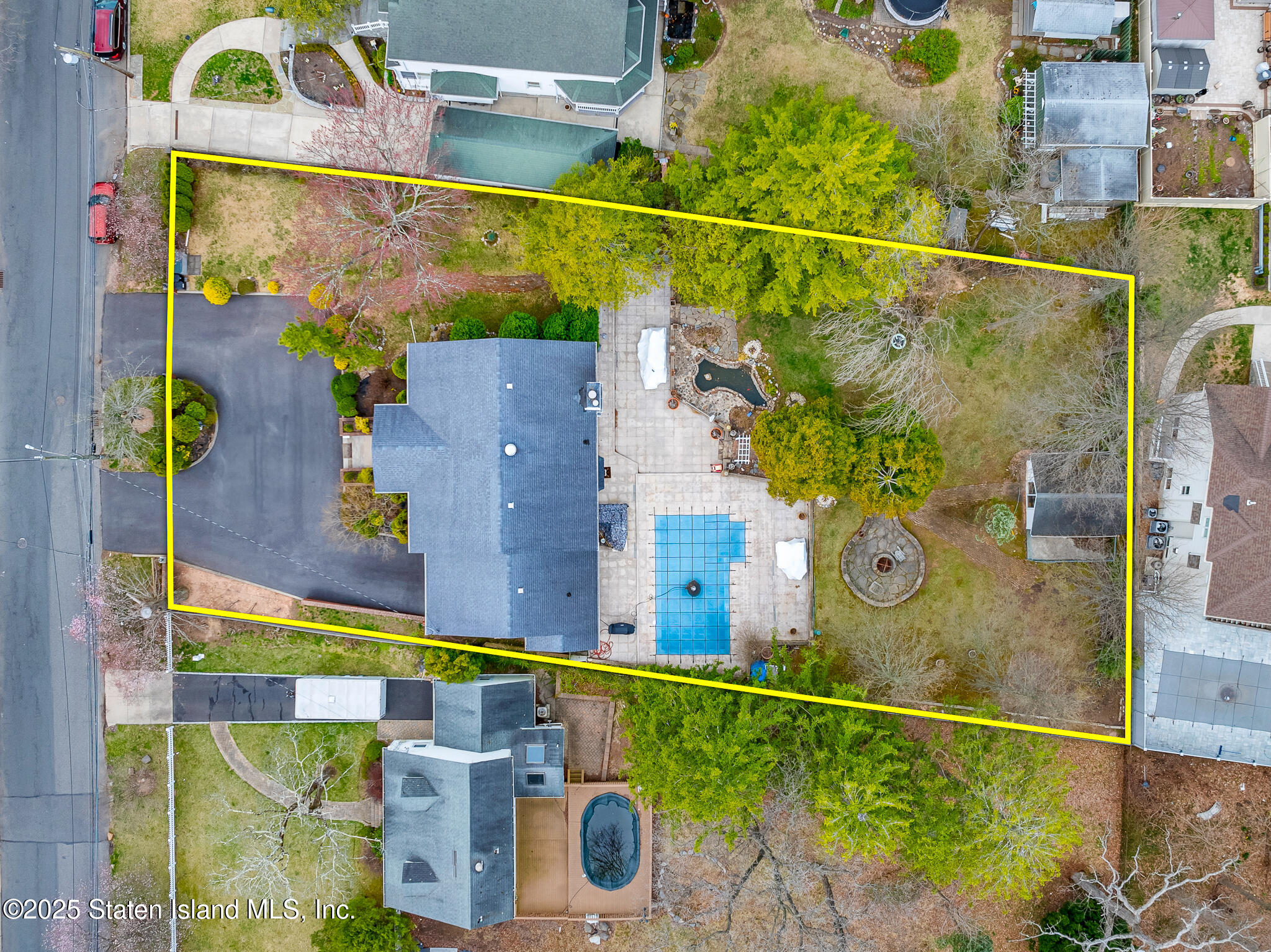 55 Arbutus Avenue, Staten Island, New York image 4