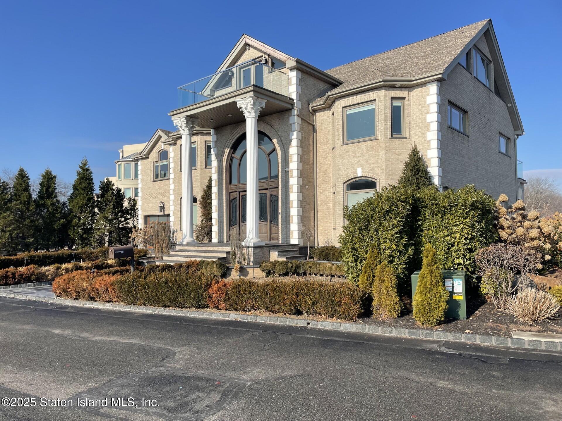 151 Nicolosi Drive, Staten Island, New York image 2