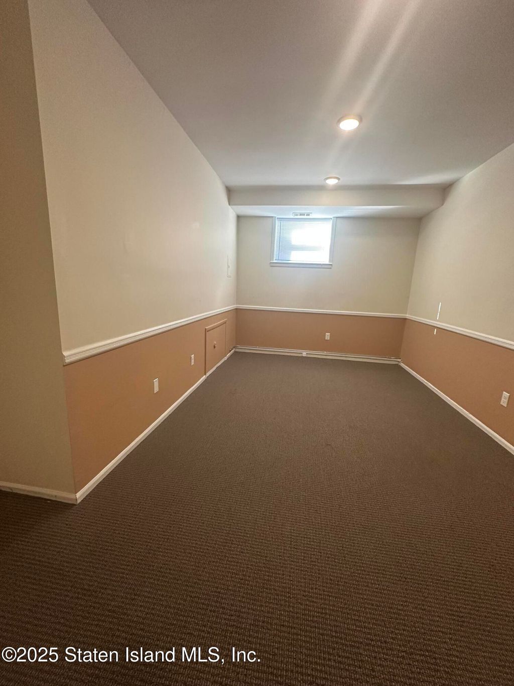 Photo of 136 Greenleaf Avenue, Staten Island, NY 10310 (MLS # 2506551)