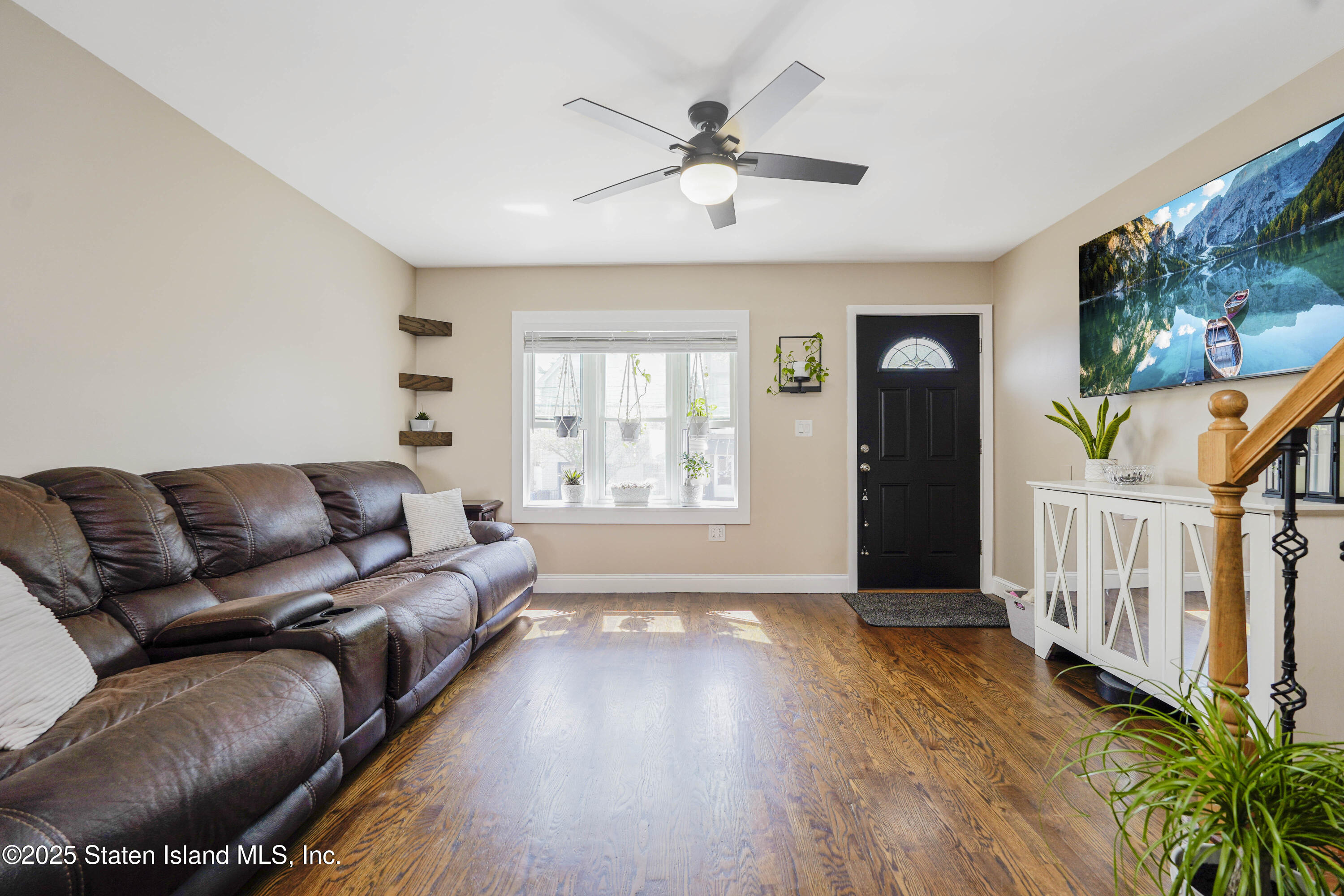243 St Marys Avenue, Staten Island, New York image 5