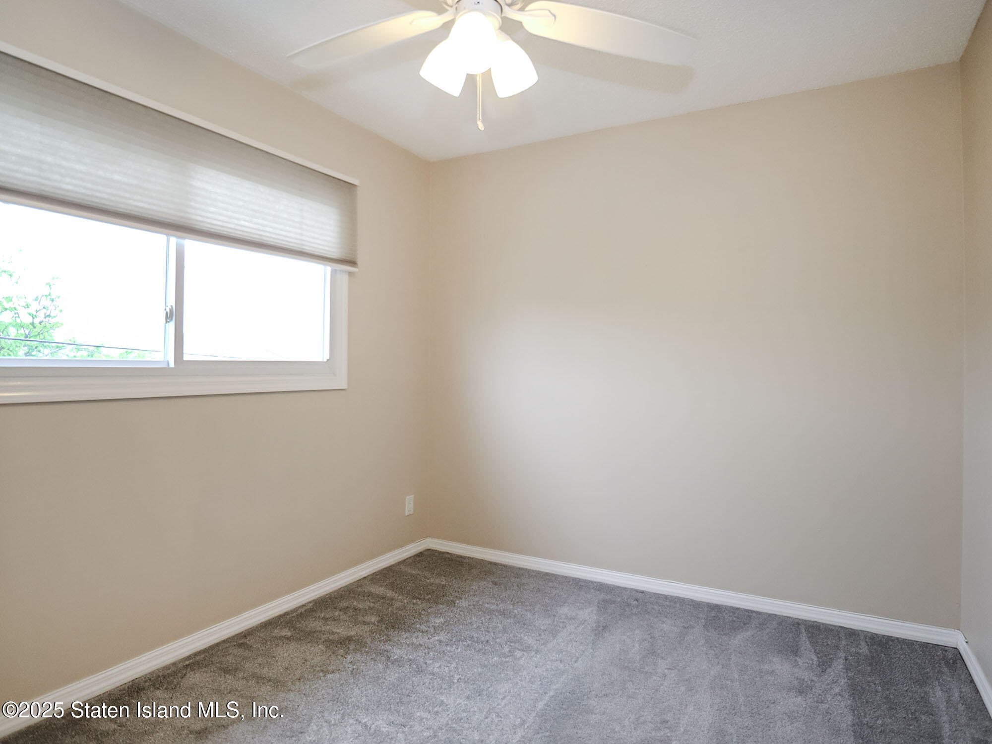 90 Scranton Avenue, Staten Island, New York image 24