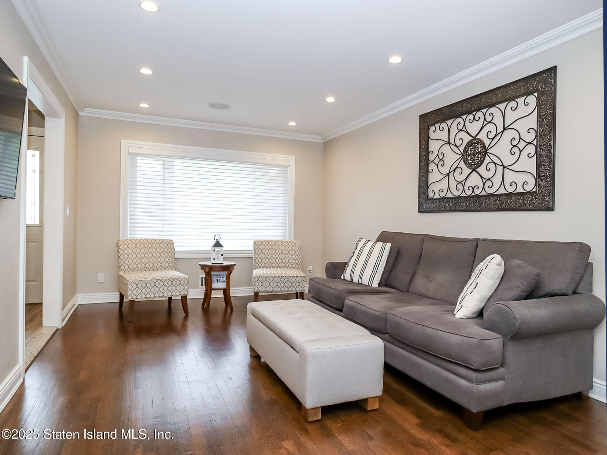 90 Scranton Avenue, Staten Island, New York image 5