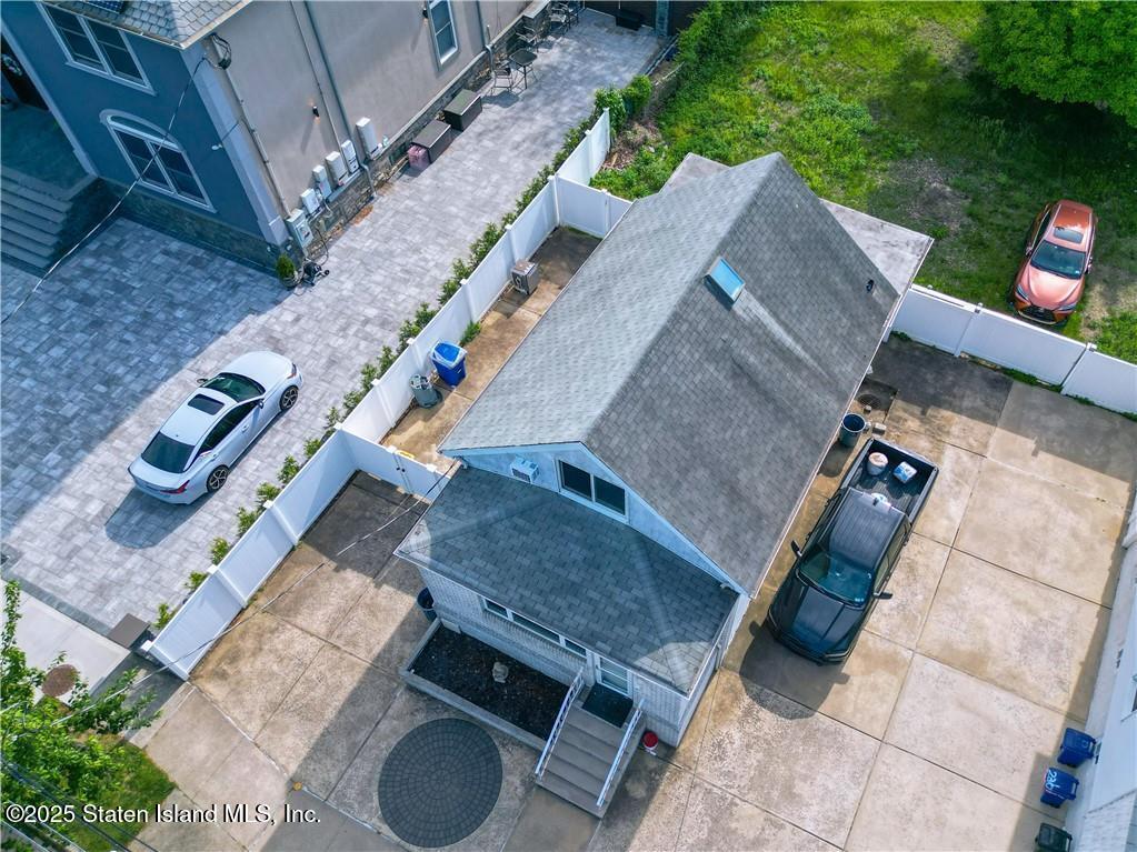 230 Bedell Avenue, Staten Island, New York image 6
