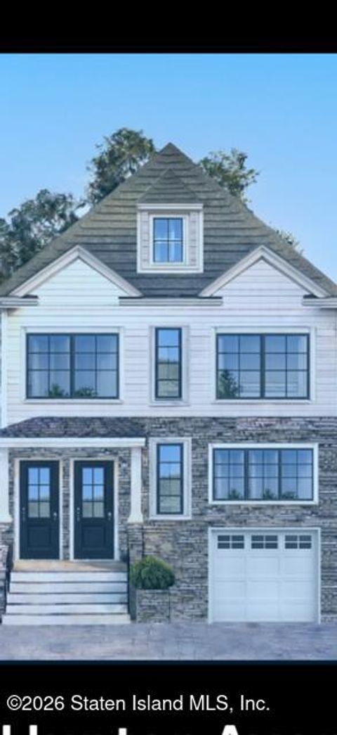 Photo of 46 Hunter Avenue, Staten Island, NY 10306 (MLS # 2503337)