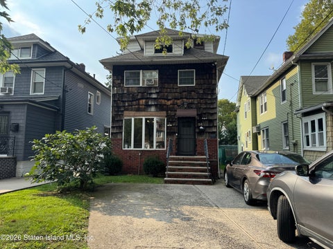 Photo of 56 Decker Avenue, Staten Island, NY 10302 (MLS # 2604934)