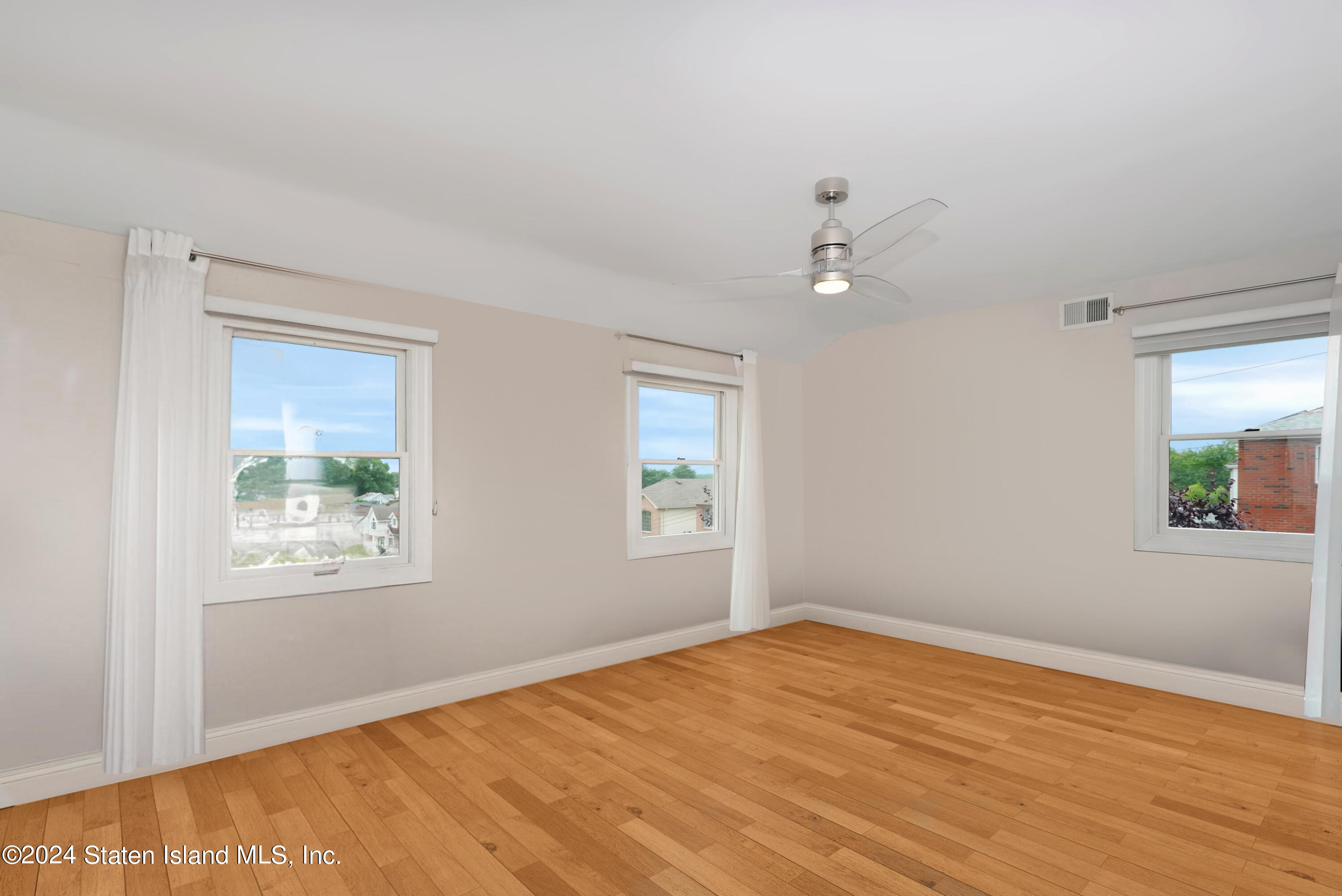 1882 Richmond Road, Staten Island, New York image 22