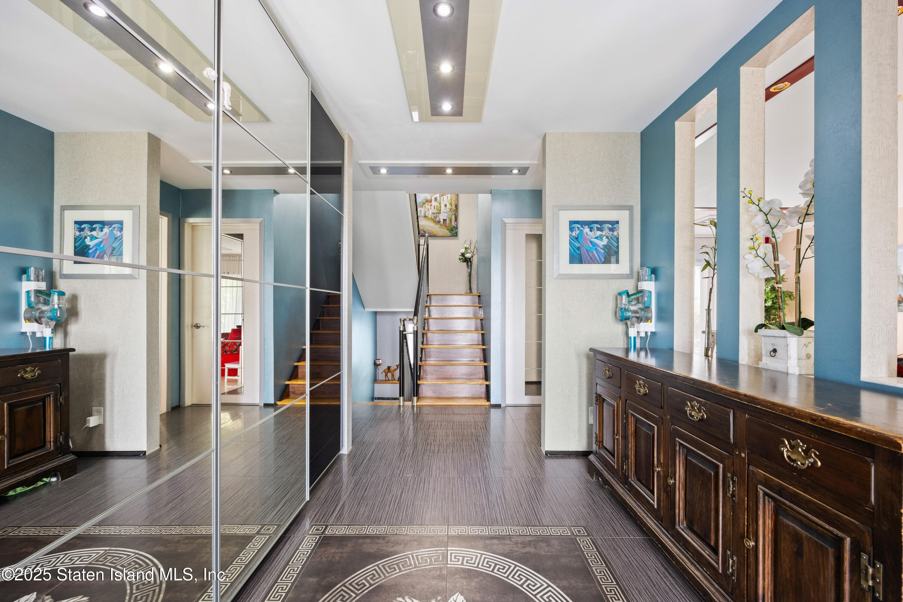 75 Longview Road, Staten Island, New York image 7