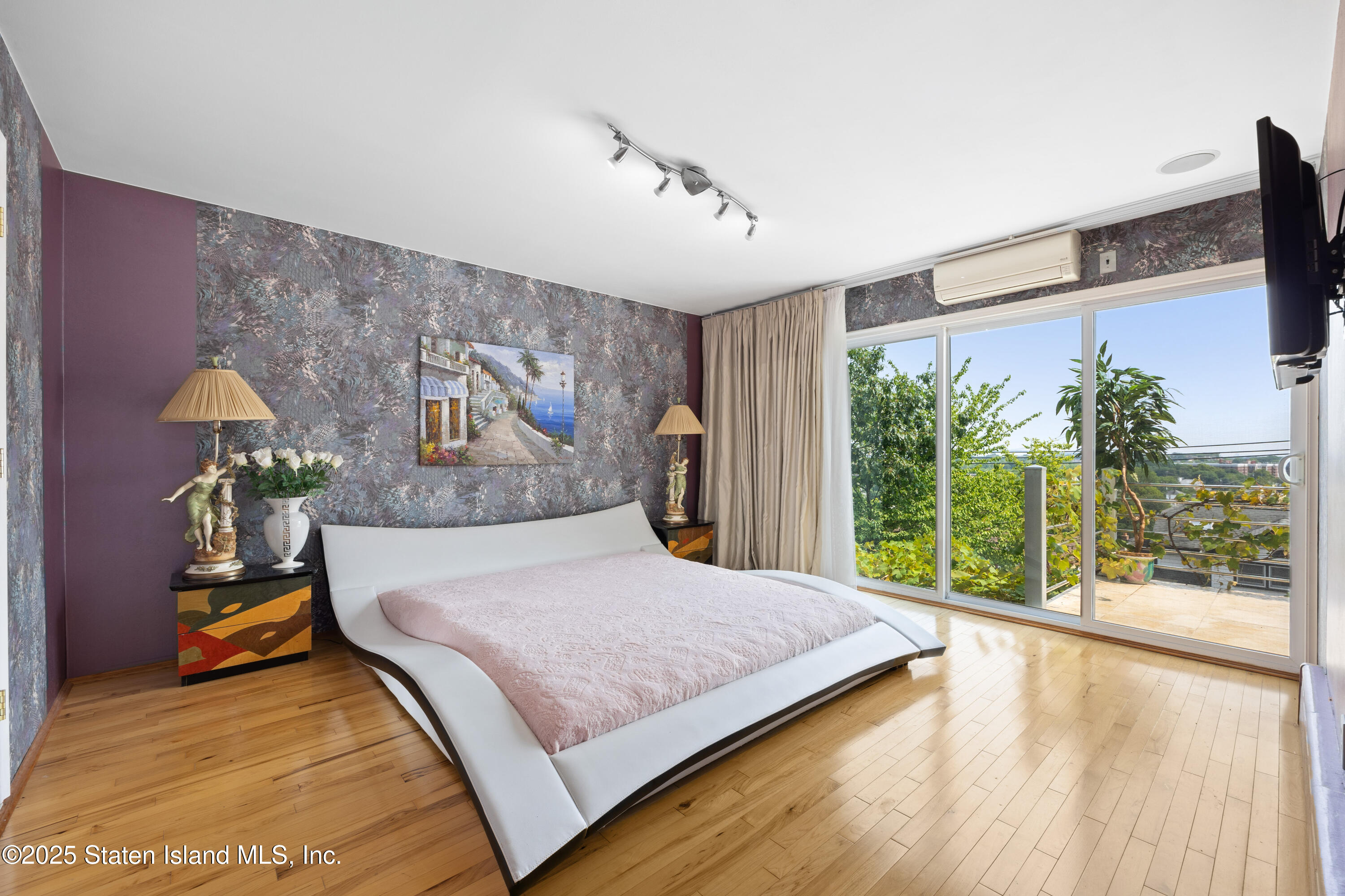 75 Longview Road, Staten Island, New York image 26