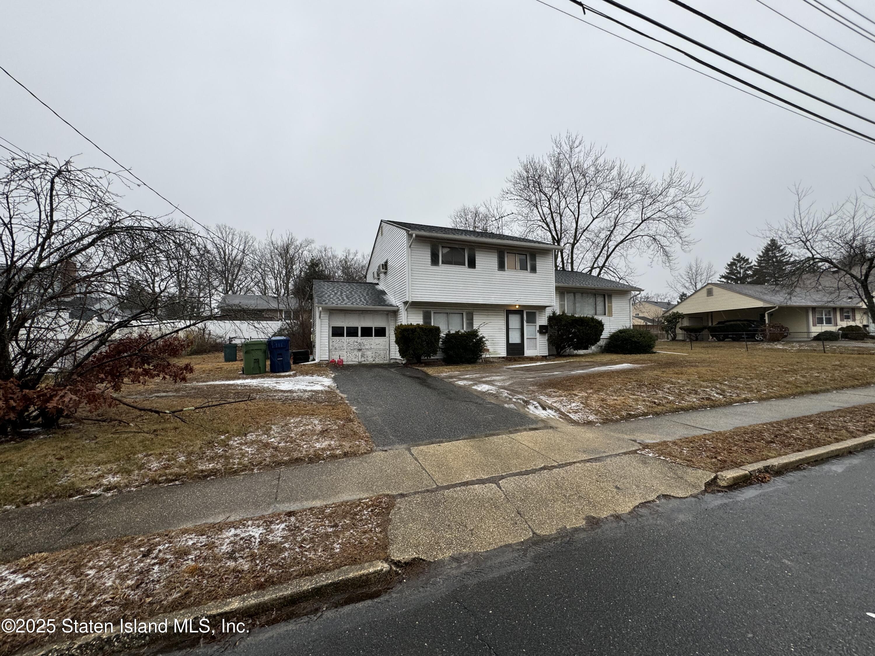 703 Berkeley Lane, Neptune, New Jersey image 2