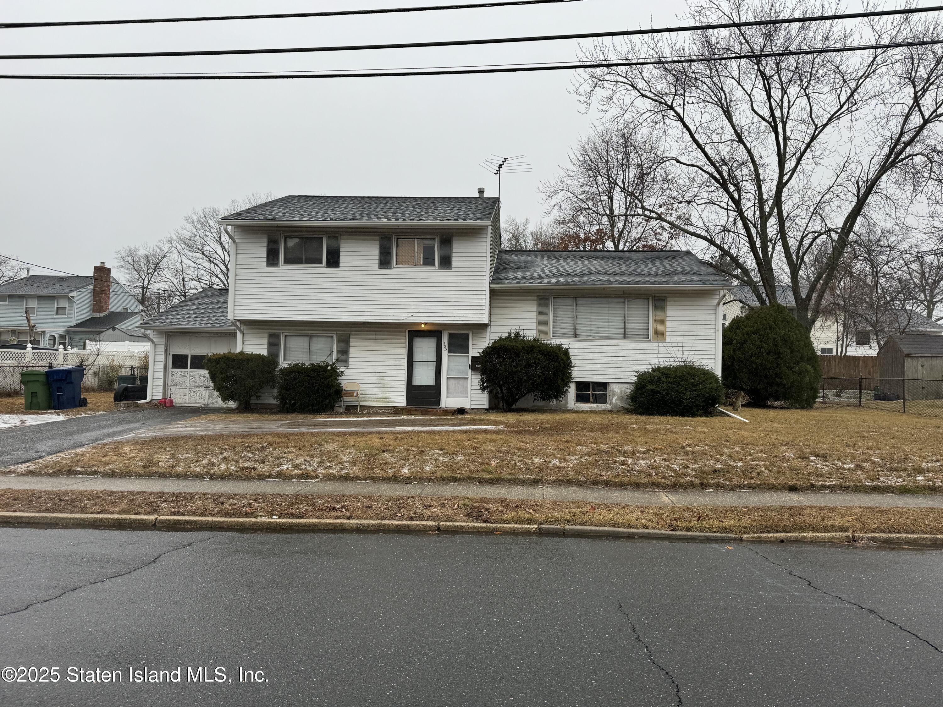 703 Berkeley Lane, Neptune, New Jersey image 1