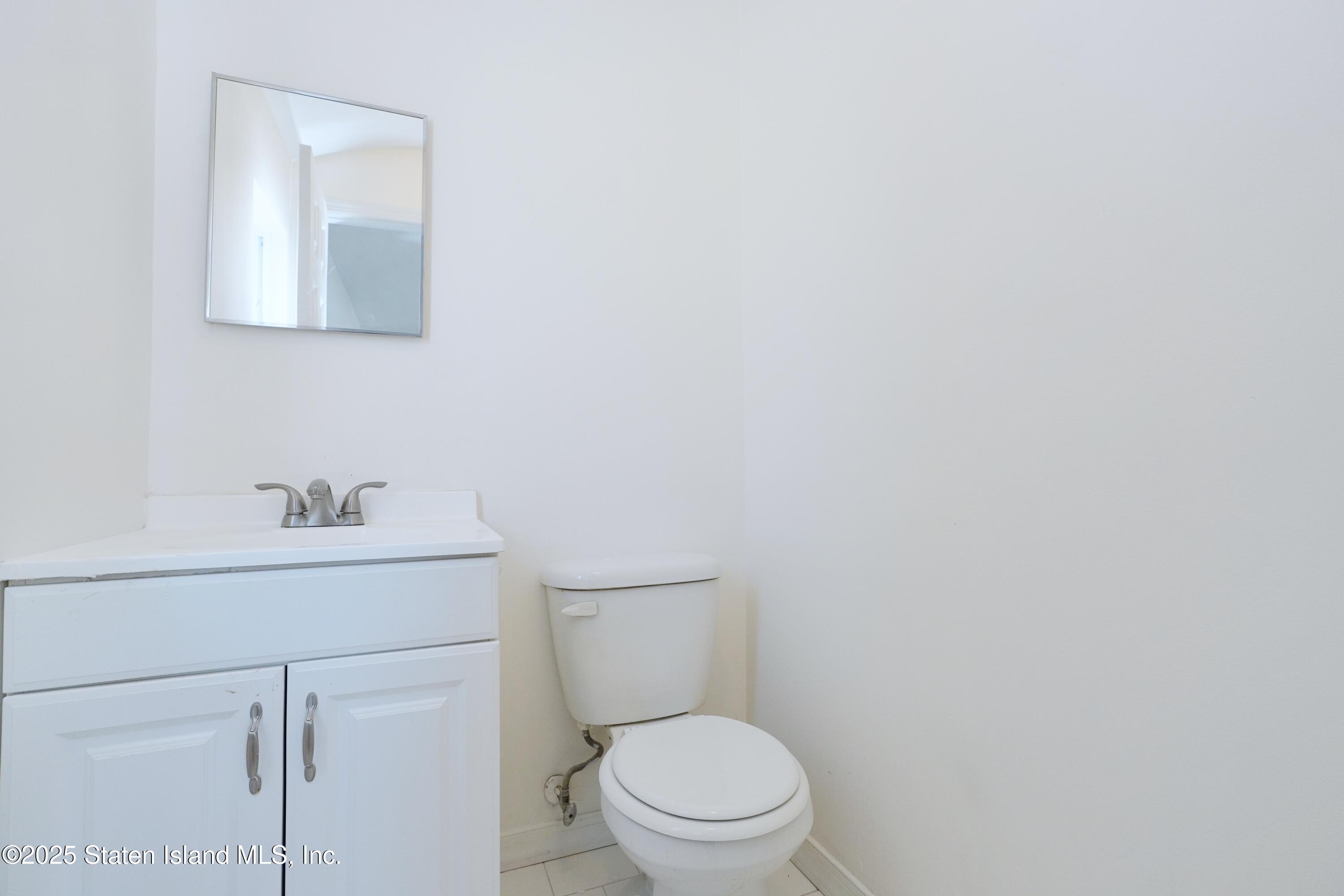 Staten Island, New York 10312, United States, 7 Bedrooms Bedrooms, ,2 BathroomsBathrooms,Residential,Active,2037