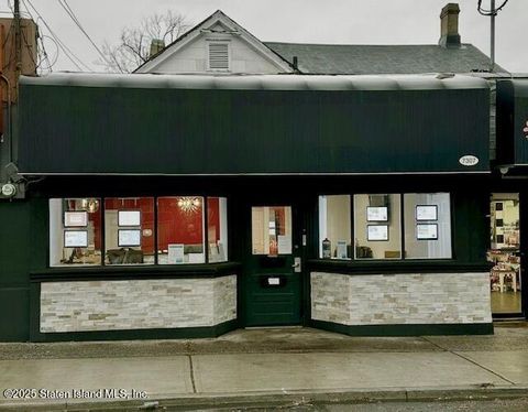Photo of 7307 Amboy Road, Staten Island, NY 10307 (MLS # 2500421)