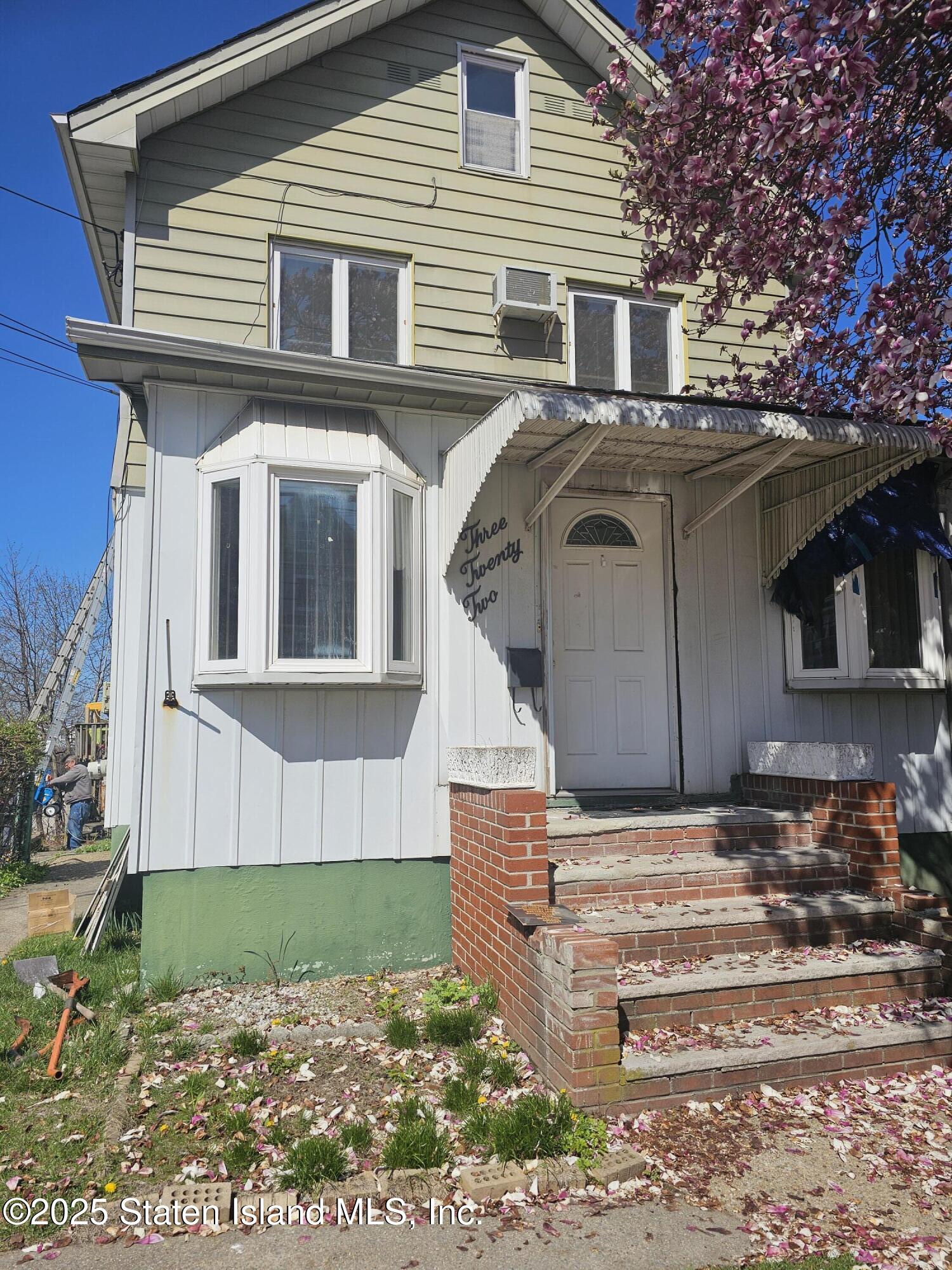 322 Morningstar Road, Staten Island, New York image 1