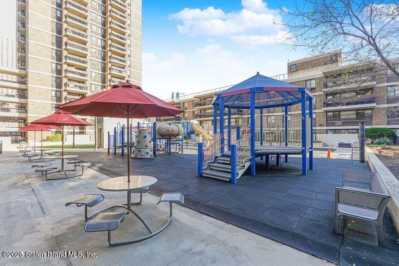 77 Fulton St St #7M, New York, New York image 22