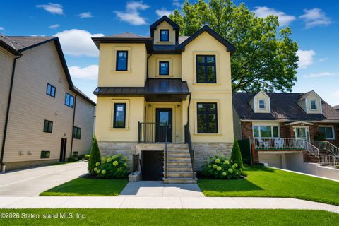 Photo of 230 Rathbun Avenue, Staten Island, NY 10312 (MLS # 2603133)