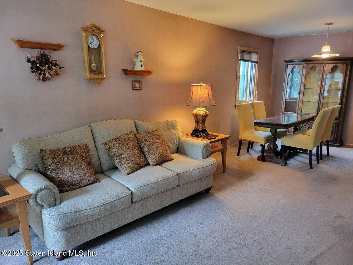 455 Cortelyou Avenue, Staten Island, New York image 3