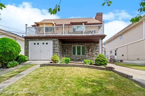 Photo of 619 Ingram Avenue, Staten Island, NY 10314 (MLS # 2403792)