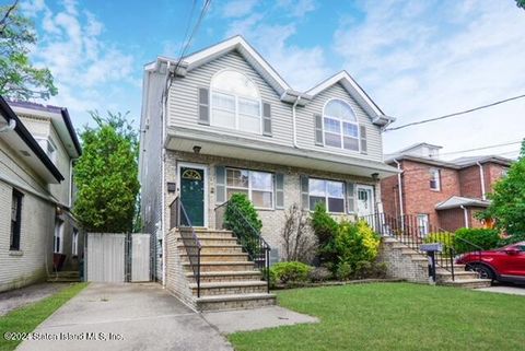 Photo of 78 Crystal Avenue, Staten Island, NY 10302 (MLS # 2403761)