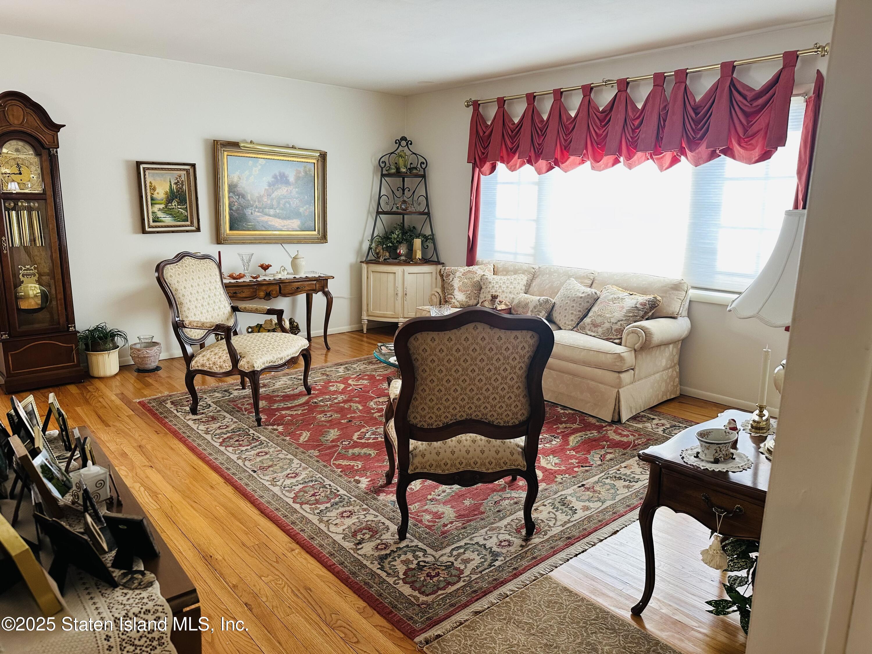 37 Ashalnd Avenue, Staten Island, New York image 7