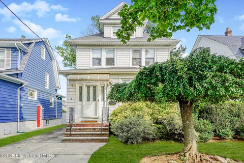 Photo of 125 Decker Avenue, Staten Island, NY 10302 (MLS # 2504217)