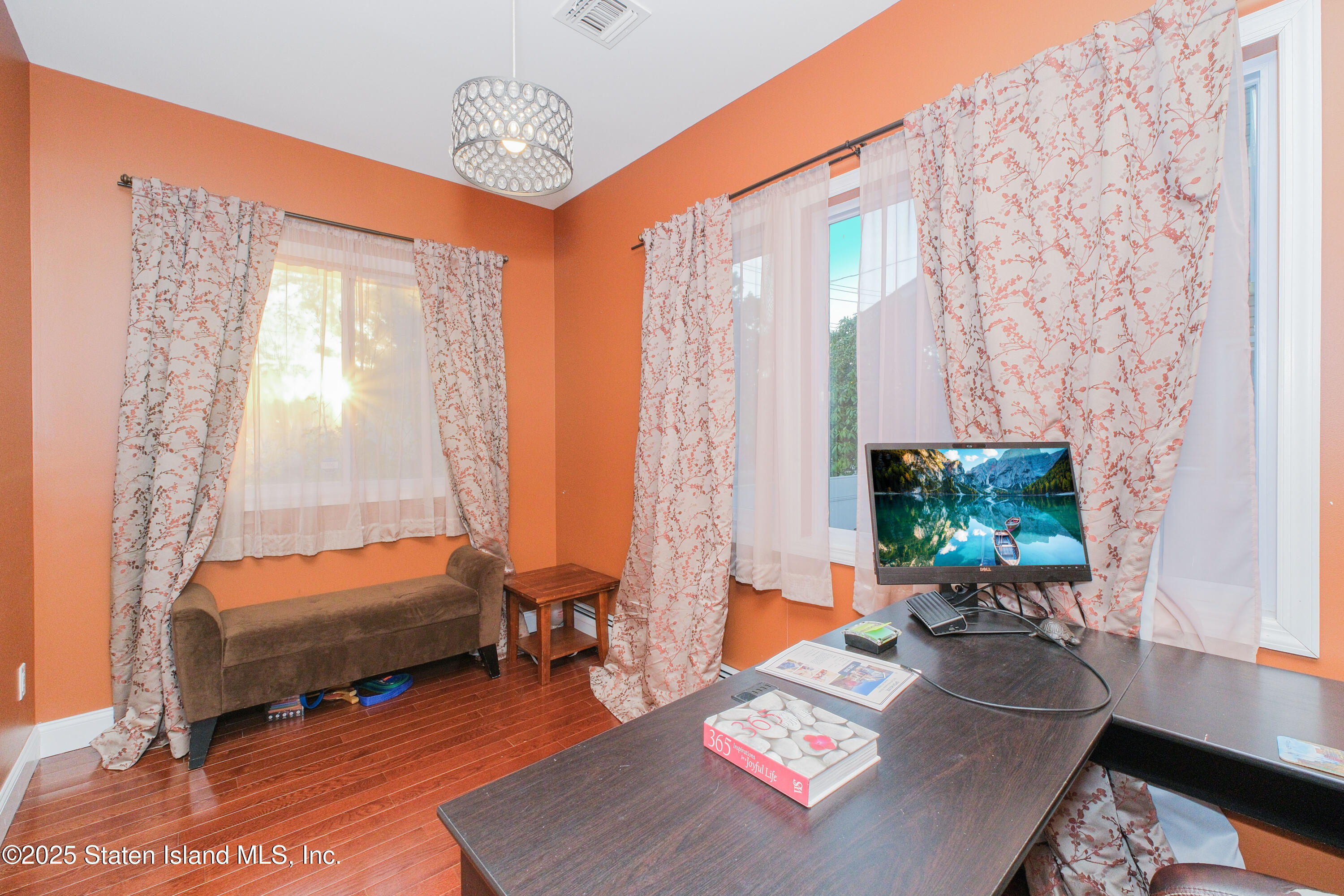 181 Collfield Avenue, Staten Island, New York image 16