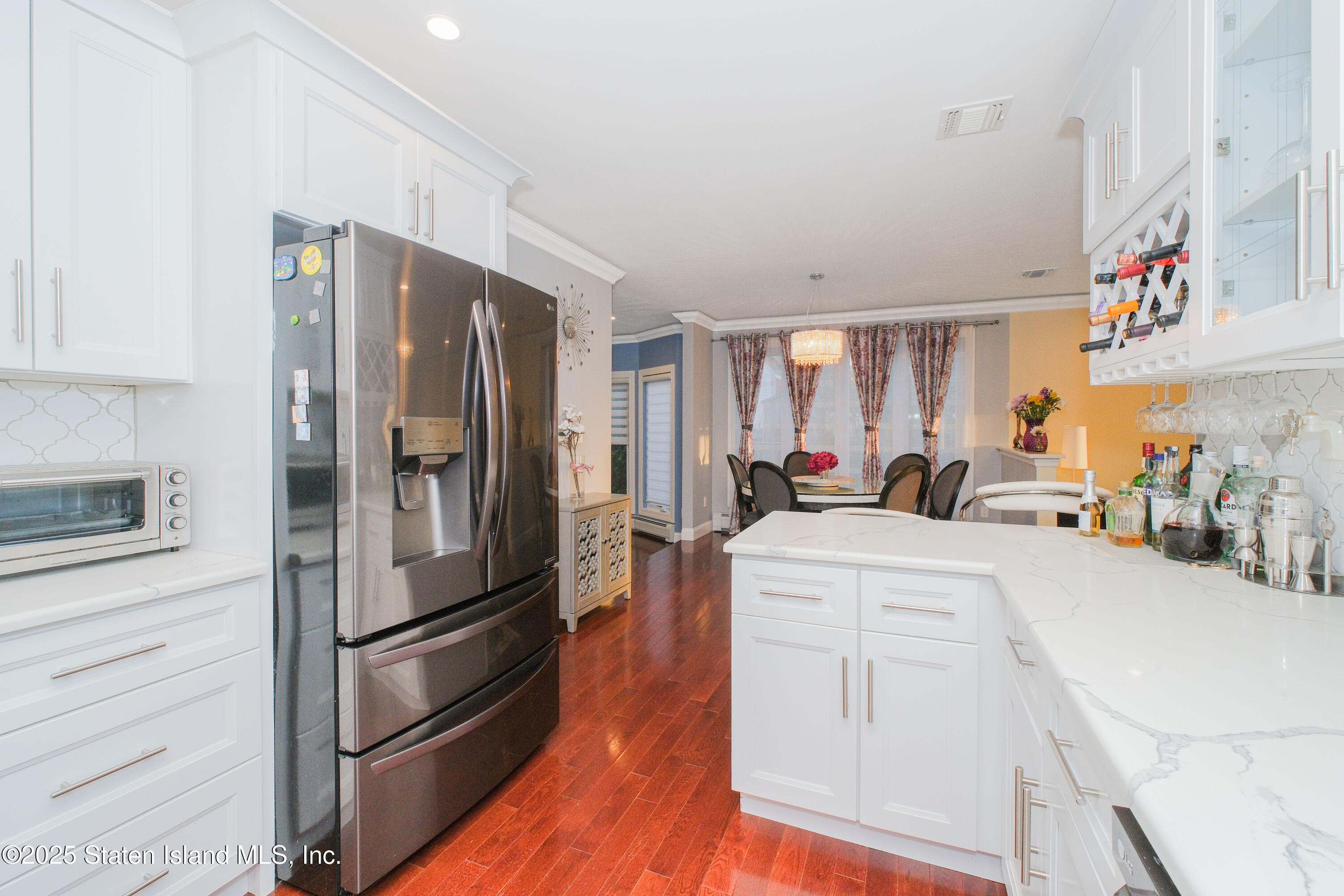 181 Collfield Avenue, Staten Island, New York image 14