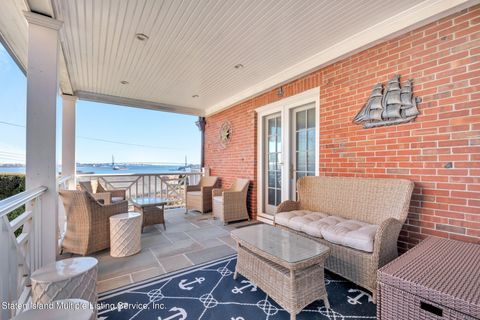 Photo of 89 Nixon Avenue, Staten Island, NY 10304 (MLS # 1161476)