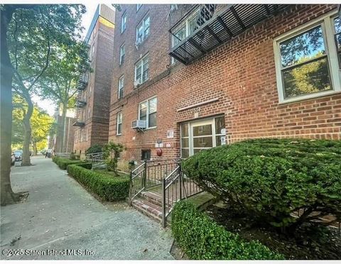 Photo of 2514 East 7th Street #5j, Brooklyn, NY 11235 (MLS # 2500970)