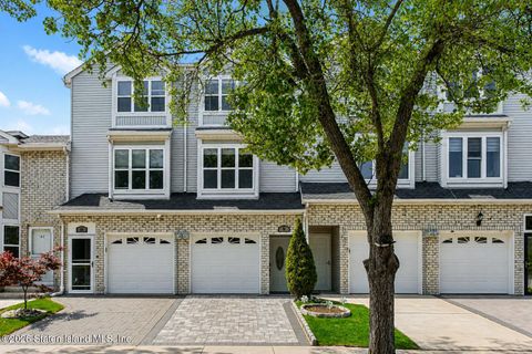Photo of 78 Sperry Place, Staten Island, NY 10312 (MLS # 2602527)