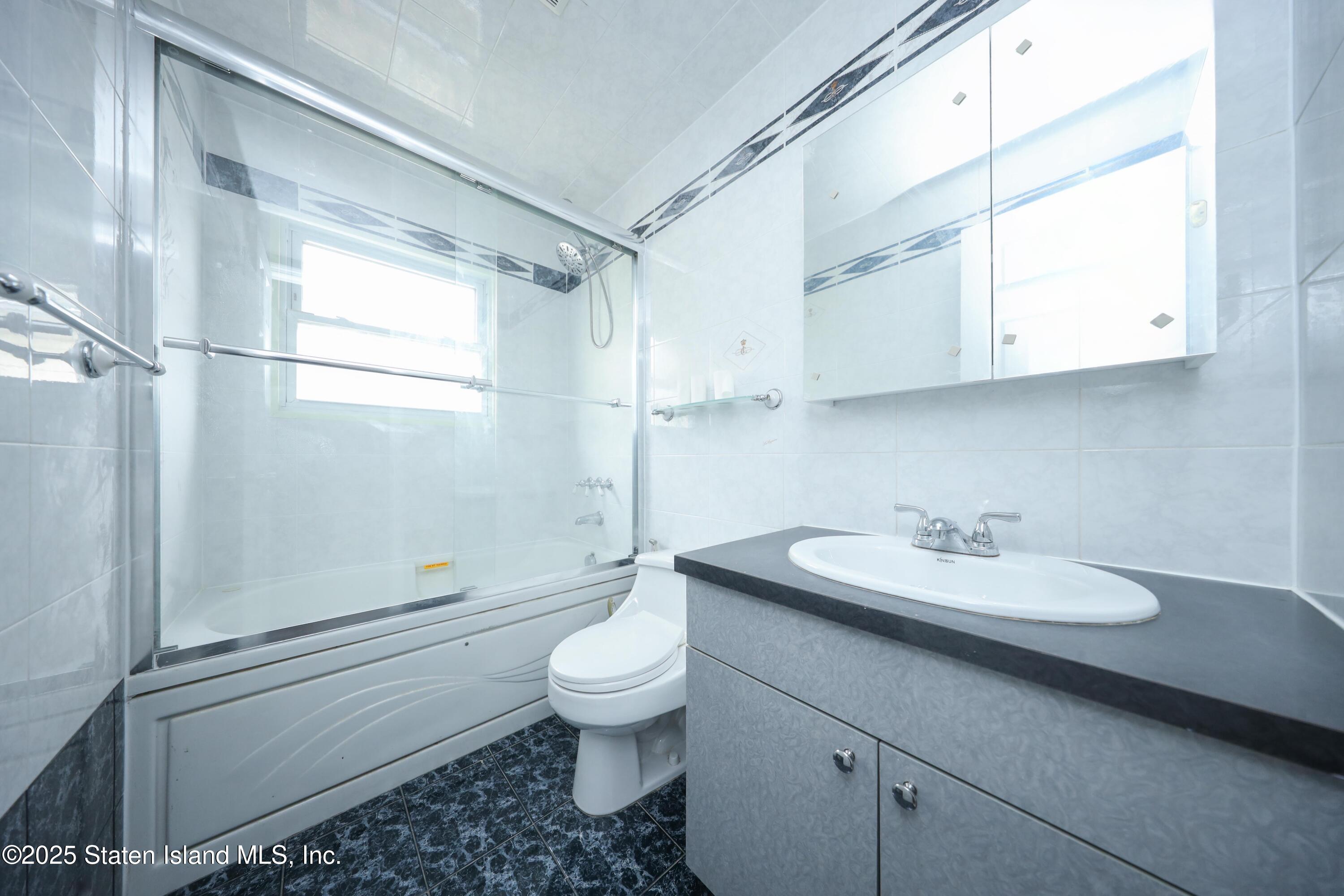 278 Cortelyou Avenue, Staten Island, New York image 10