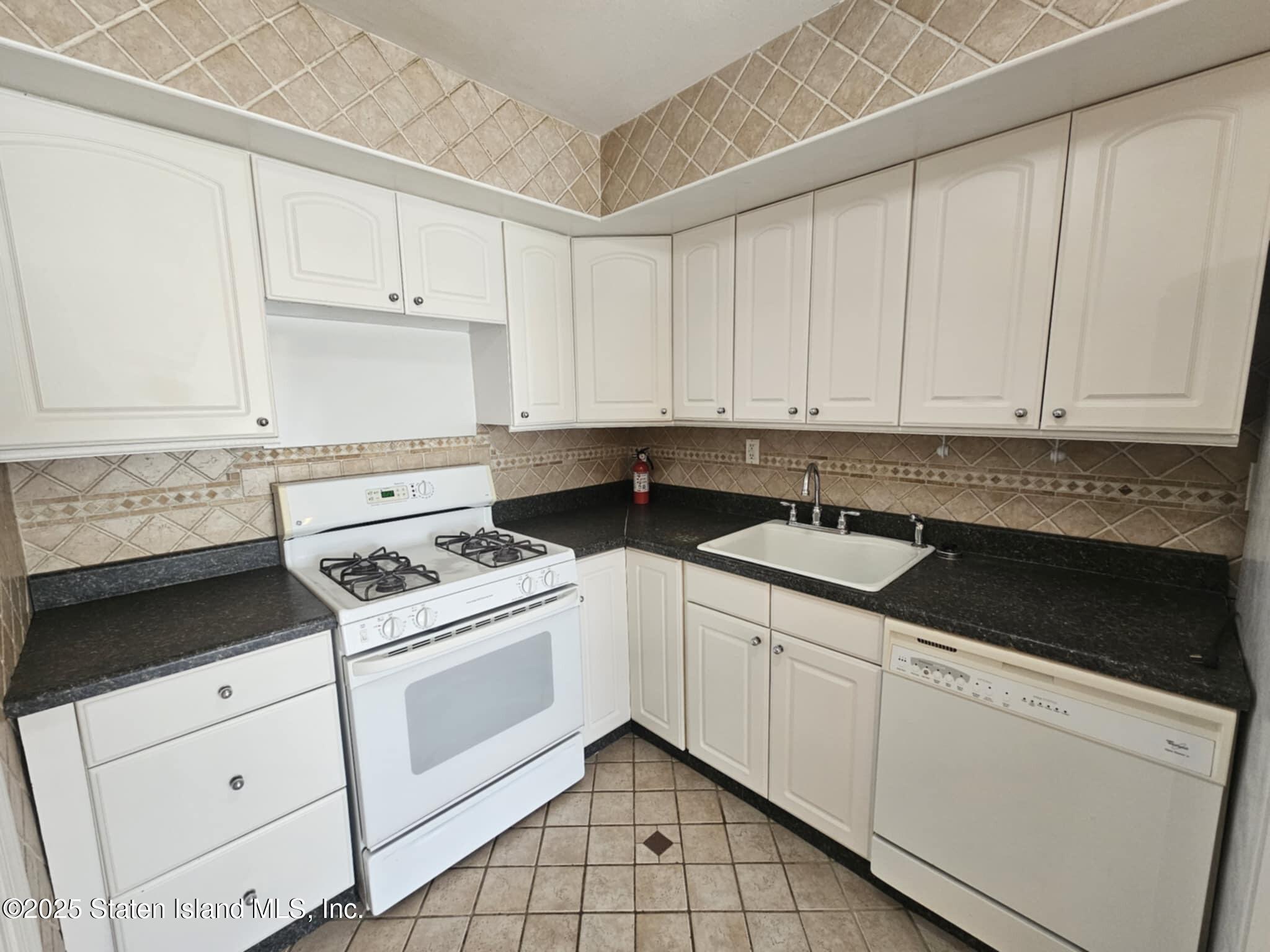 58 Selvin Loop, Staten Island, New Mexico image 9