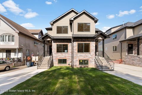 Photo of 1372 Forest Hill Road #1b, Staten Island, NY 10314 (MLS # 2505716)