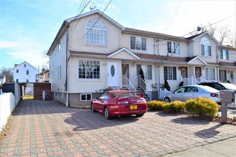 Photo of 233 Taylor Street #2, Staten Island, NY 10310 (MLS # 2506904)