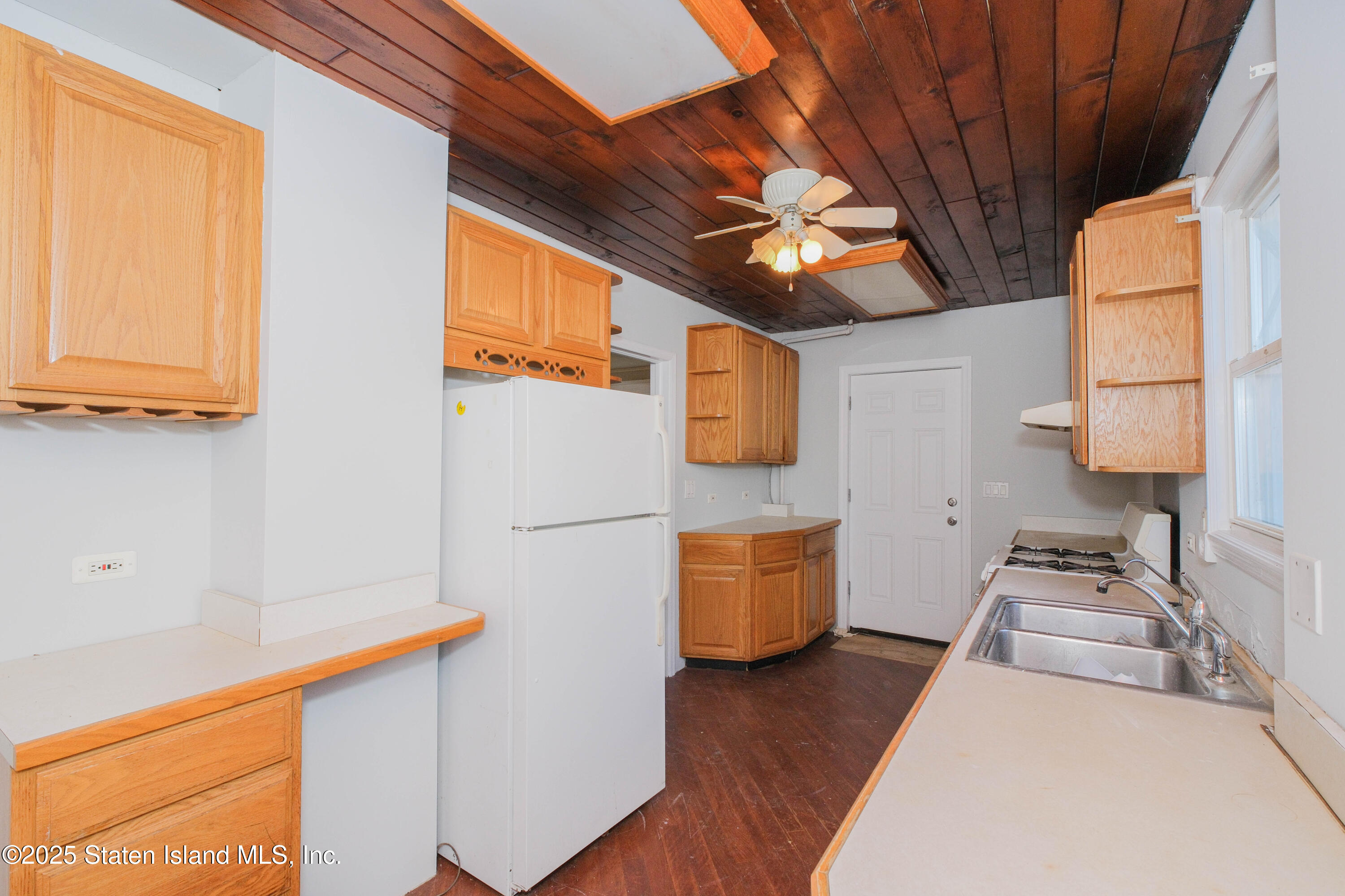 2341 Richmond Road, Staten Island, New York image 13