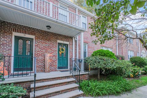 Photo of 154 Bard Avenue #14a, Staten Island, NY 10310 (MLS # 2505394)