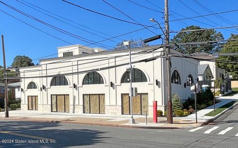 Photo of 1461 Richmond Road, Staten Island, NY 10304 (MLS # 2402137)