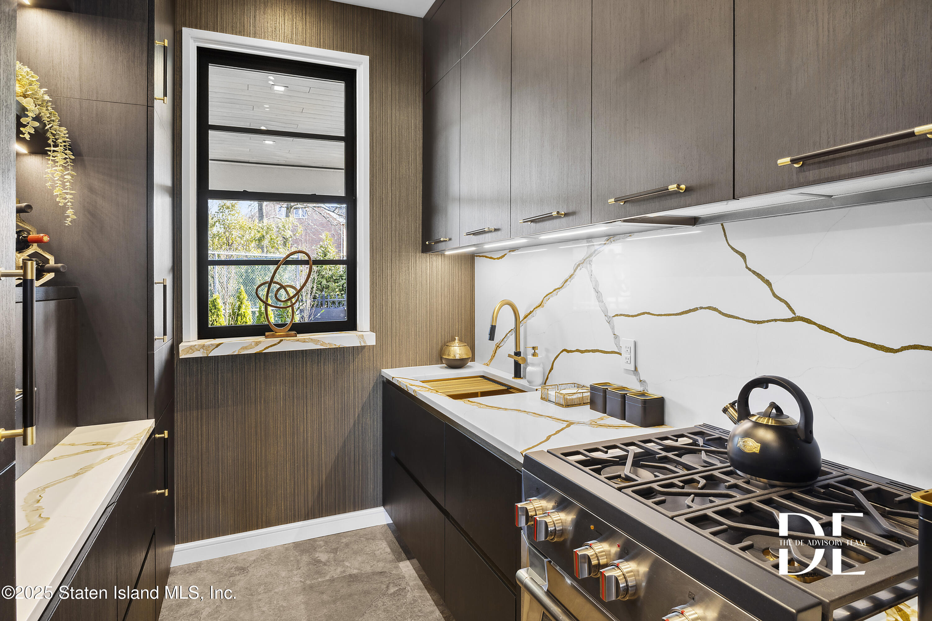 52 Nicolosi Loop, Staten Island, New York image 8