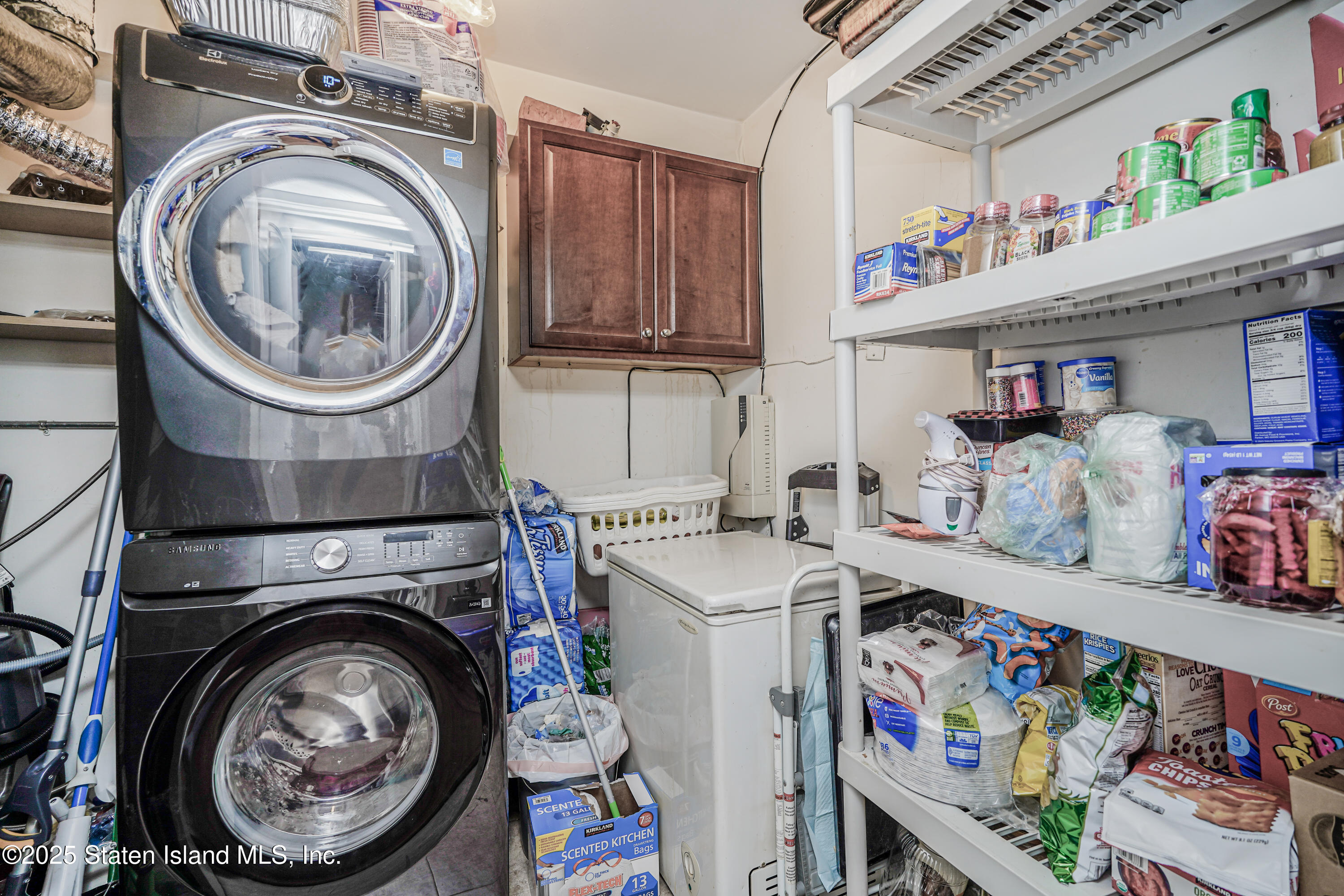 1021 Rockland Avenue, Staten Island, New York image 31