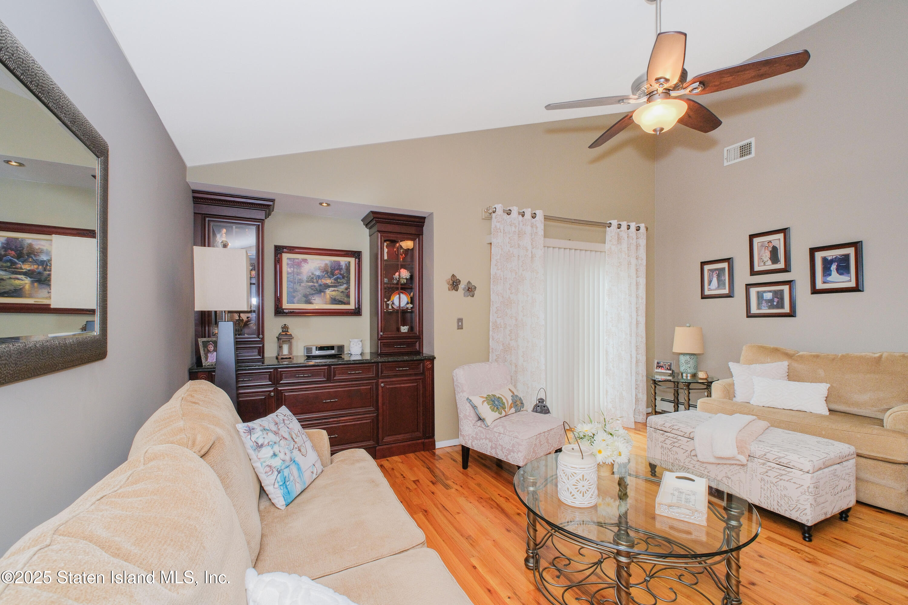 63 Dorval Avenue, Staten Island, New York image 24