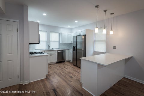 Multifamily For Sale - 4201 Seagate Avenue<br/> Kings County, Brooklyn, NY 11224
