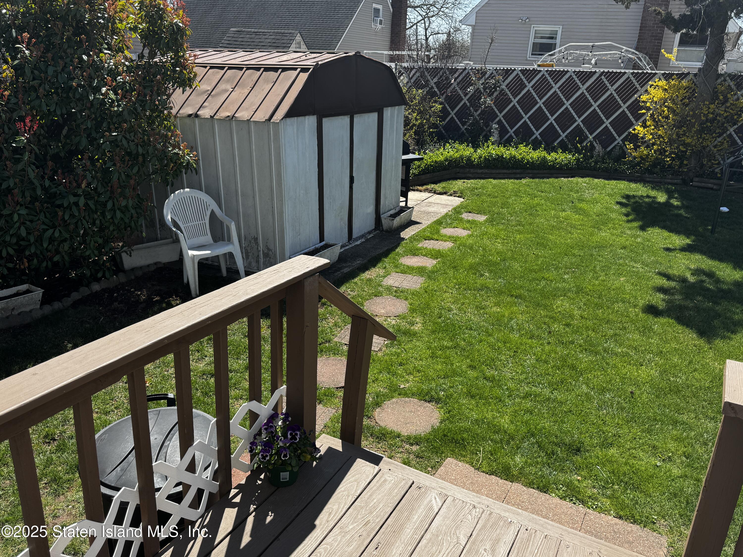 102 Hales Avenue, Staten Island, New York image 21