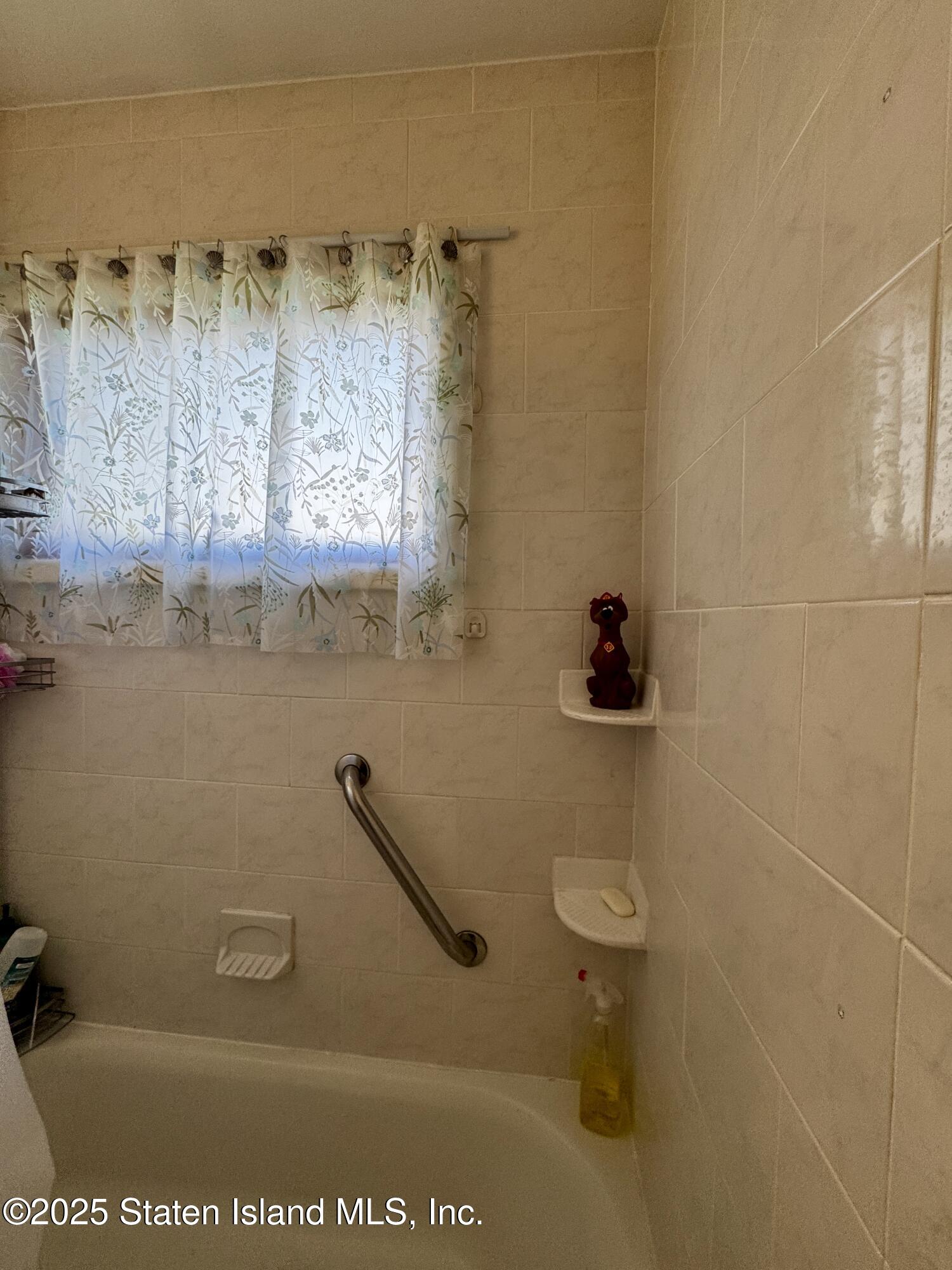 102 Hales Avenue, Staten Island, New York image 12